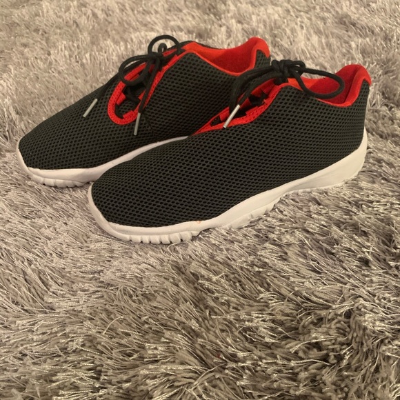 Air Jordan Future Sneakers - Picture 3 of 7